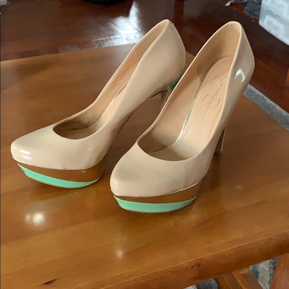 Jessica Simpson heels - Picture 1 of 4